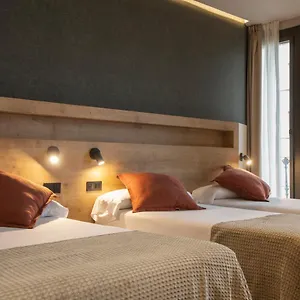 Fontanella By Bcn Urban 3*, Barcelona Spain